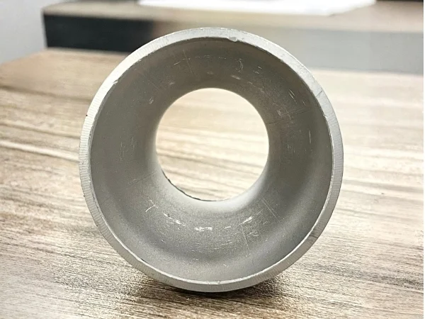 Côn thu đồng tâm inox