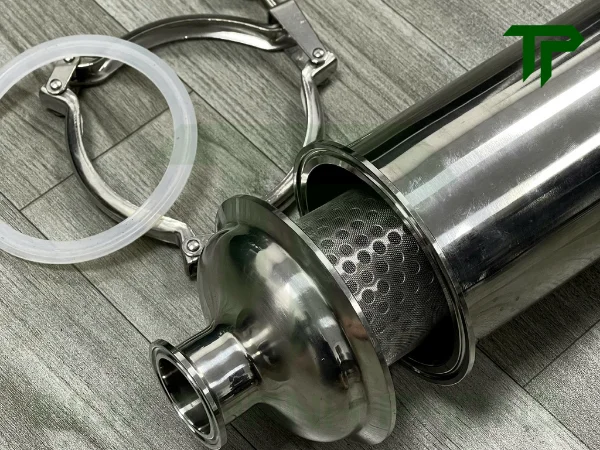 cot-loc-thang-inox-vi-sinh-5 Khi nào cần tháo lõi lọc để vệ sinh?
