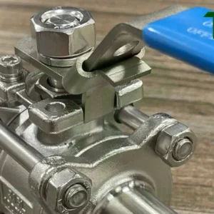 Tay gạt có khóa khác gì tay gạt thông thường?