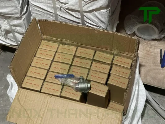 Van bi 2pc nối ren tay gạt tại INOX THANH PHONG